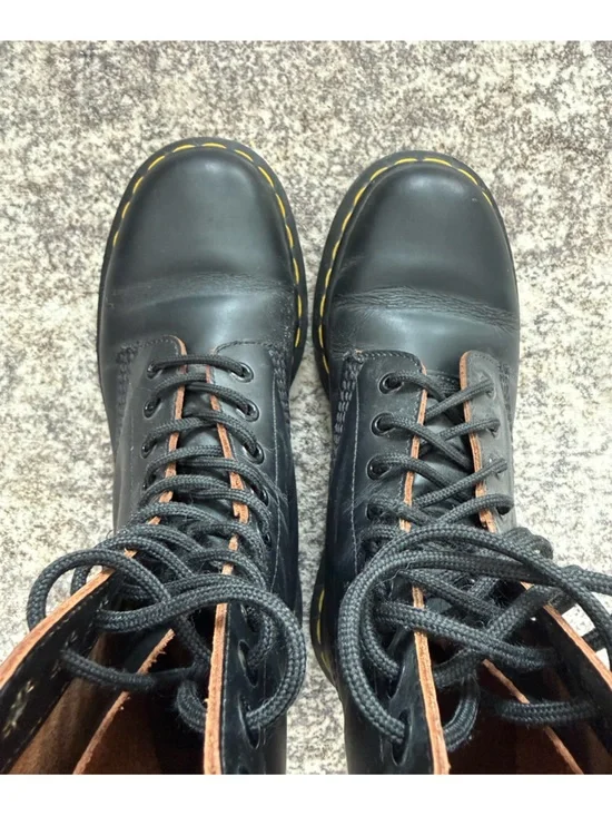 Dr Martens 1490 Made in England Black Leather Boots | UK 5 / US 7 | Vintage - Picture 6 of 11